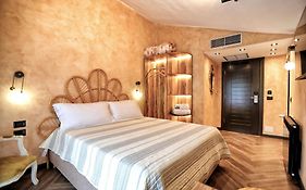 Hotel Labiatan